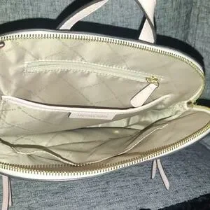 Michael Kors | Bags | Michael Kors Dallas Vanilla Multi Slim  display picture 3
